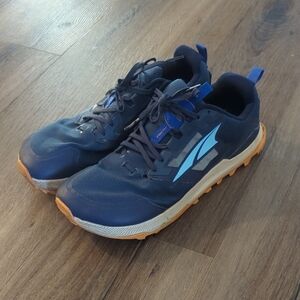 Altra Navy Trail Sneakers with Light Blue Accent and Gum Outsole